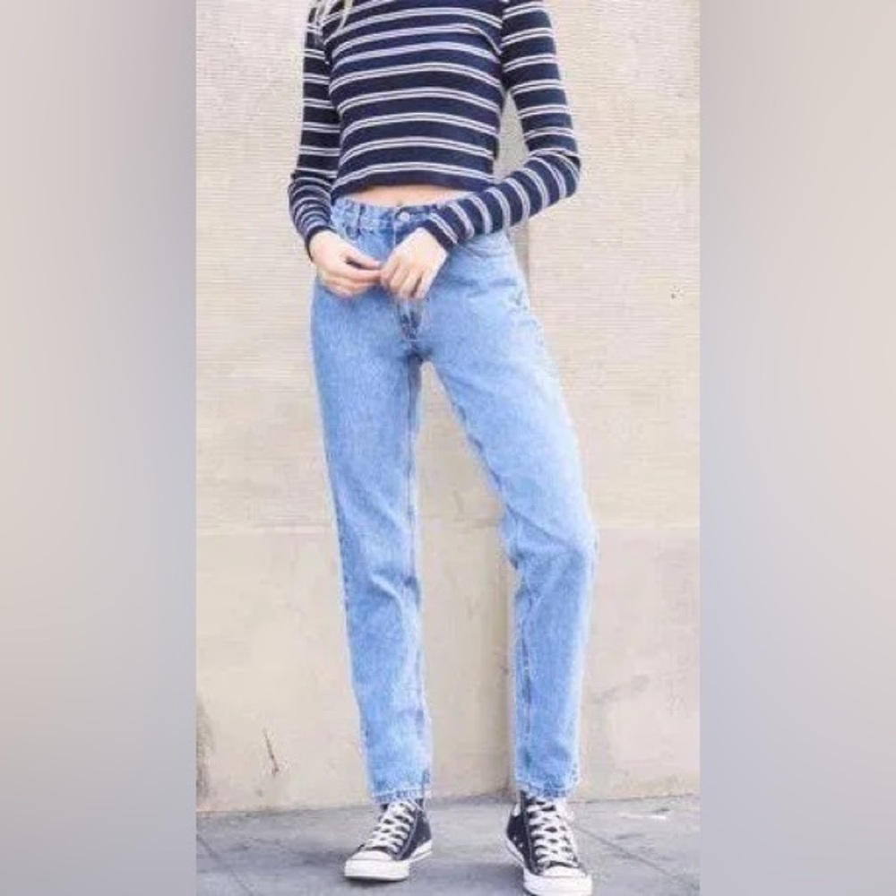 Brandy Melville John Galt Carly Jean Stone Wash High Rise Straight Leg Small